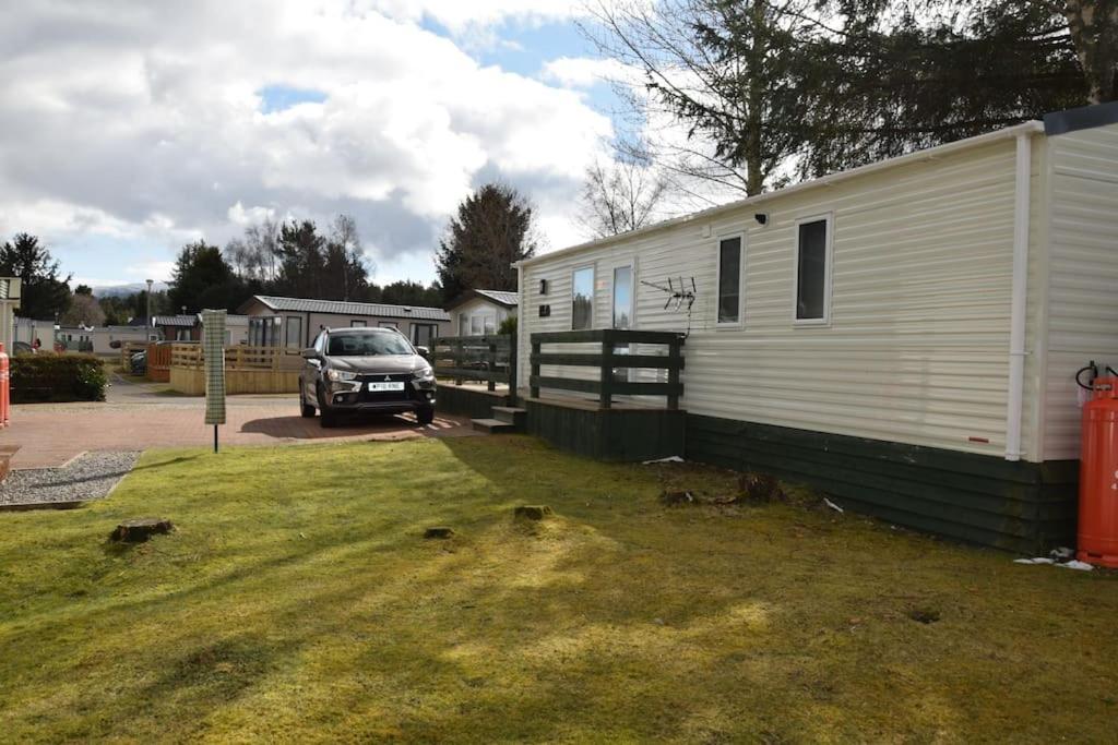 'Oakley' Boat Of Garten Holiday Park 外观 照片